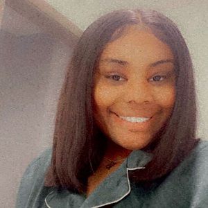 Meet your Posher, Lahenri